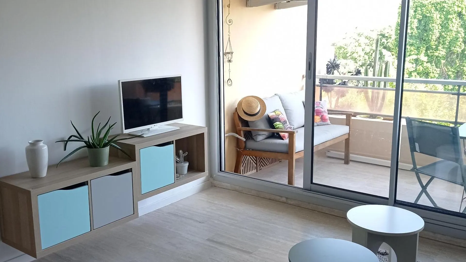 Appartement Cosy Sanary Centre-Climatise-Parking Prive Apartment